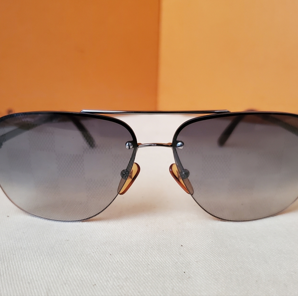 Louis Vuitton Damier Sunglasses - Picture 2 of 10